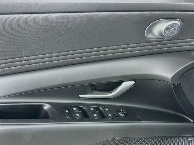 New 2026 Hyundai ELANTRA Limited