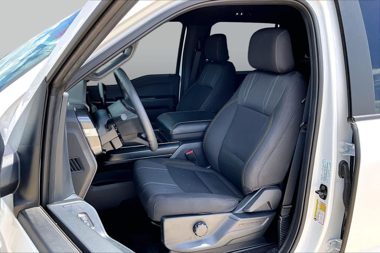 Used 2025 Oxford White Ford STX image 8
