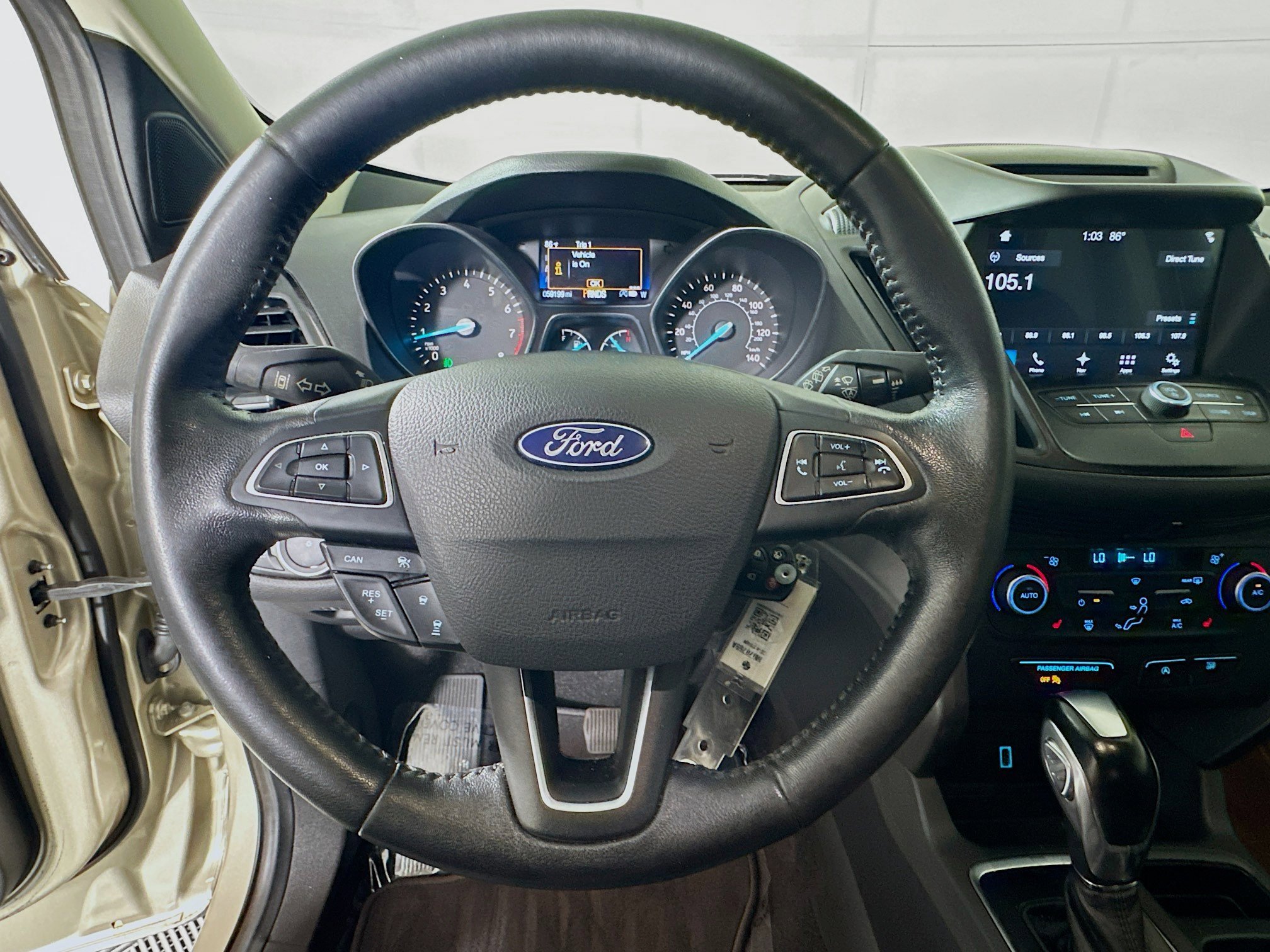 Used 2018 White Gold Metallic Ford SEL image 15