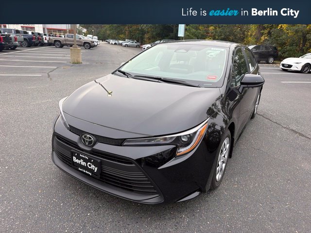 2027 Toyota Corolla LE
