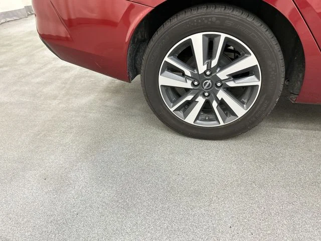 Used 2024 Red Nissan 1.6 SV image 5