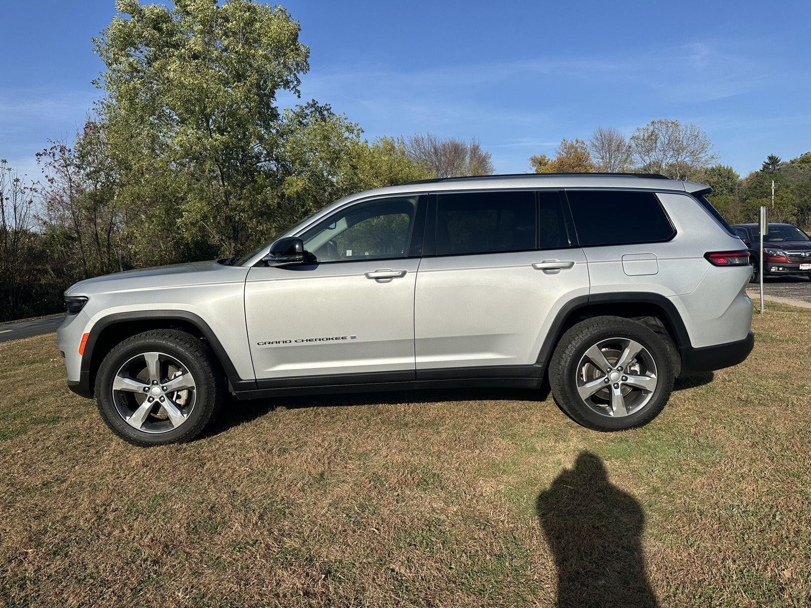 Used 2022 Jeep Grand Cherokee L Limited with VIN 1C4RJKBG0N8515261 for sale in Waconia, Minnesota