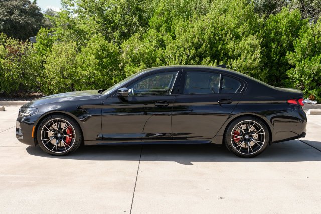Used 2022 Black BMW Base image 17