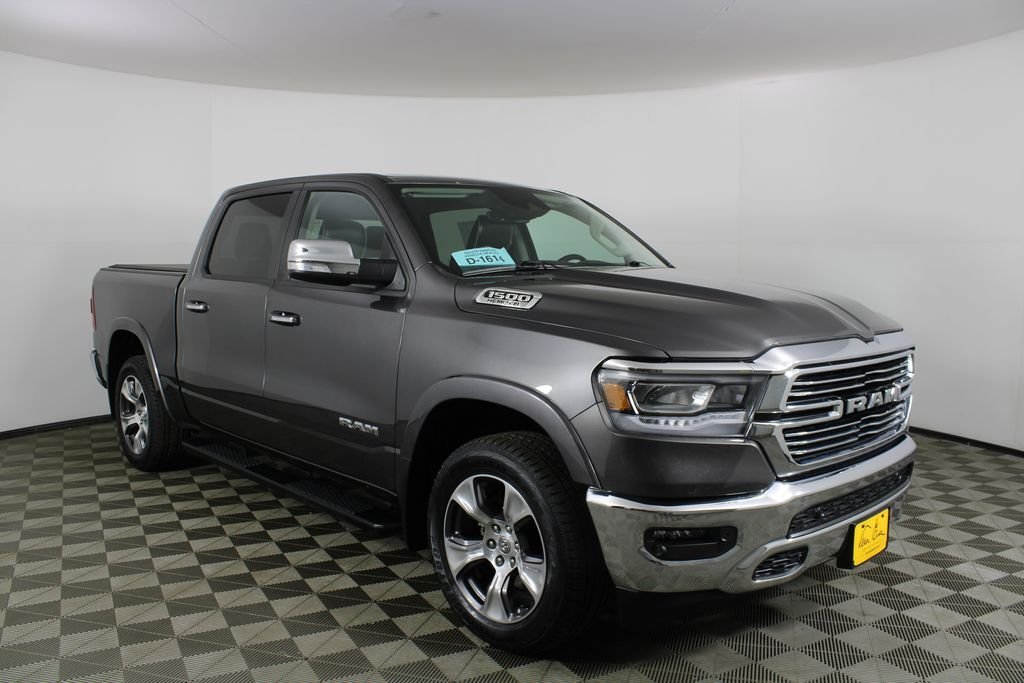 2022 RAM 1500 Laramie 4x4 Crew Cab 5'7's photo