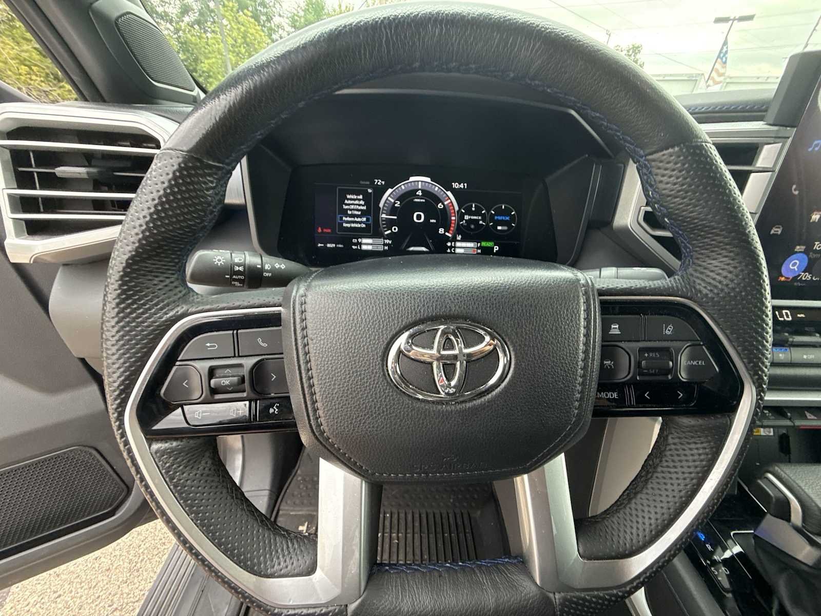2024 Toyota Tundra Platinum - Photo 11