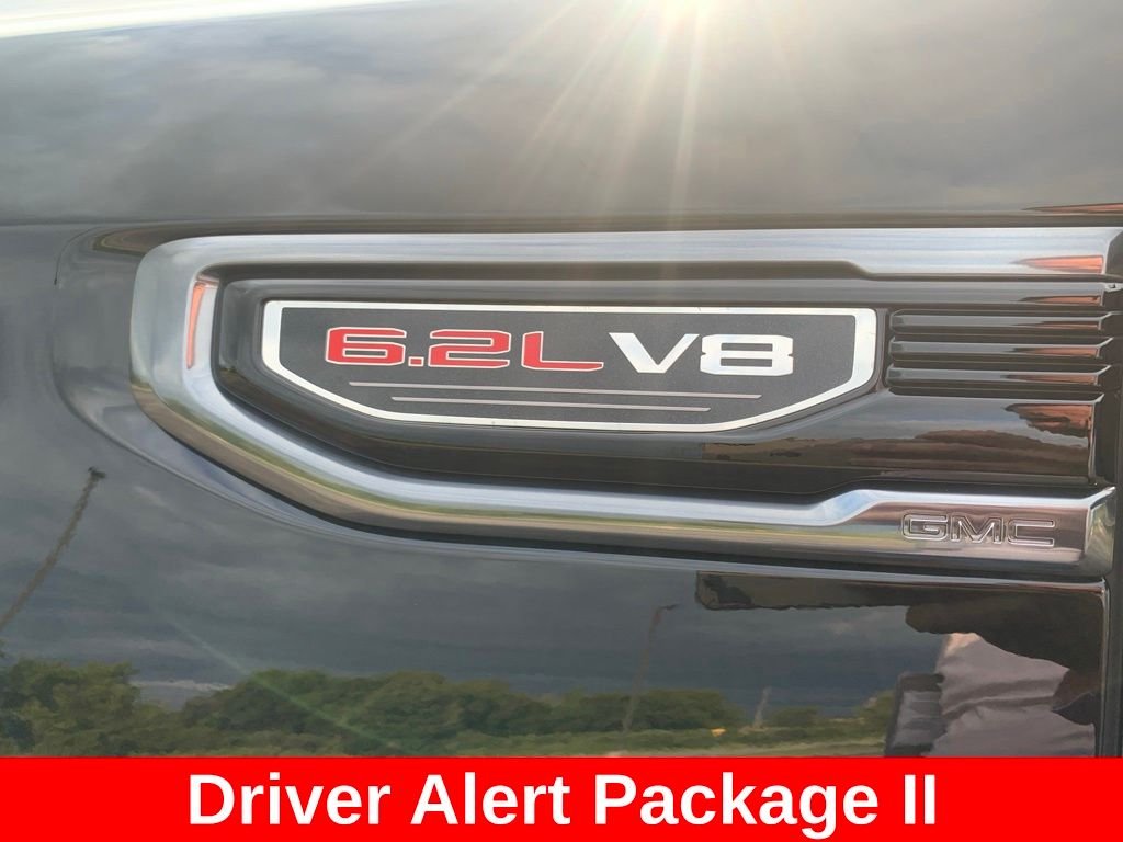 Used 2022 Black GMC AT4 image 7