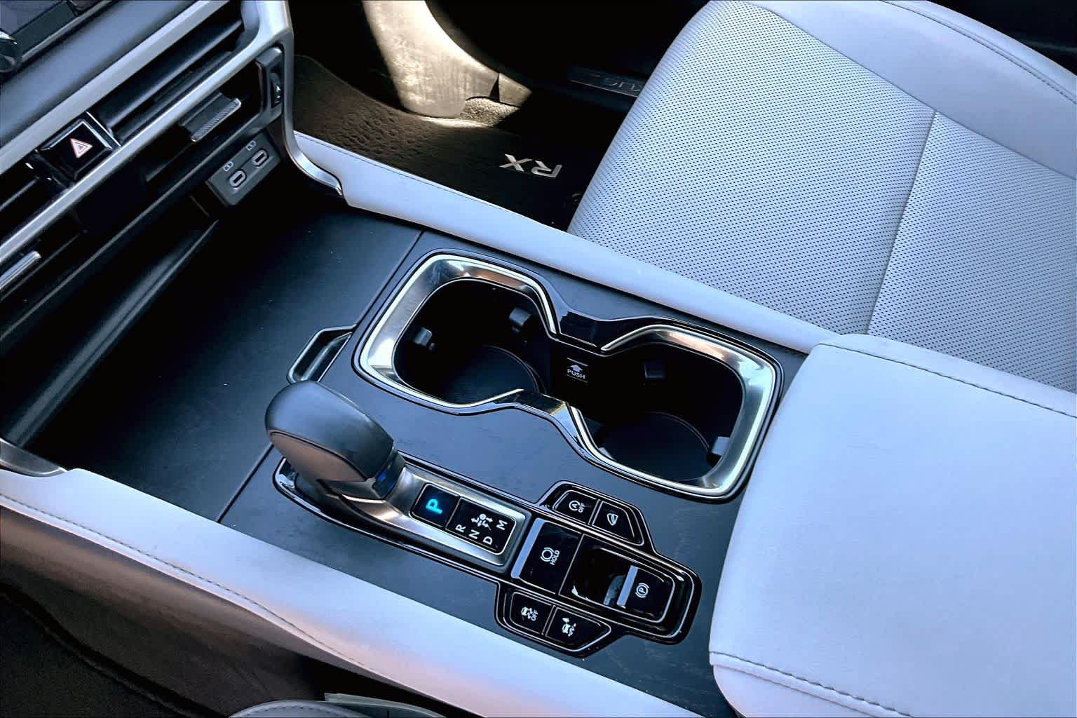Used 2023 Iridium Lexus Premium image 16