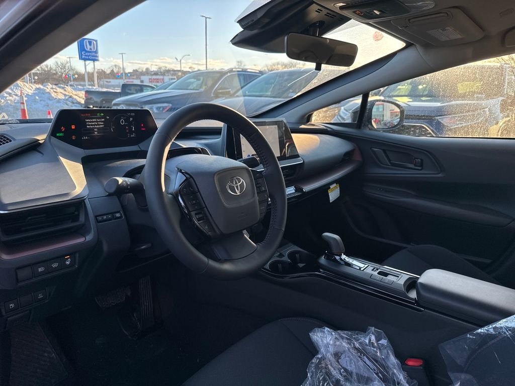 2026 Toyota Prius Plug-in Hybrid SE - Photo 22