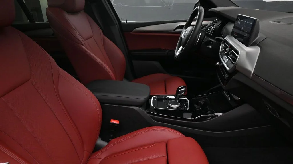 Certified Used 2024 Jet Black BMW sDrive30i image 3