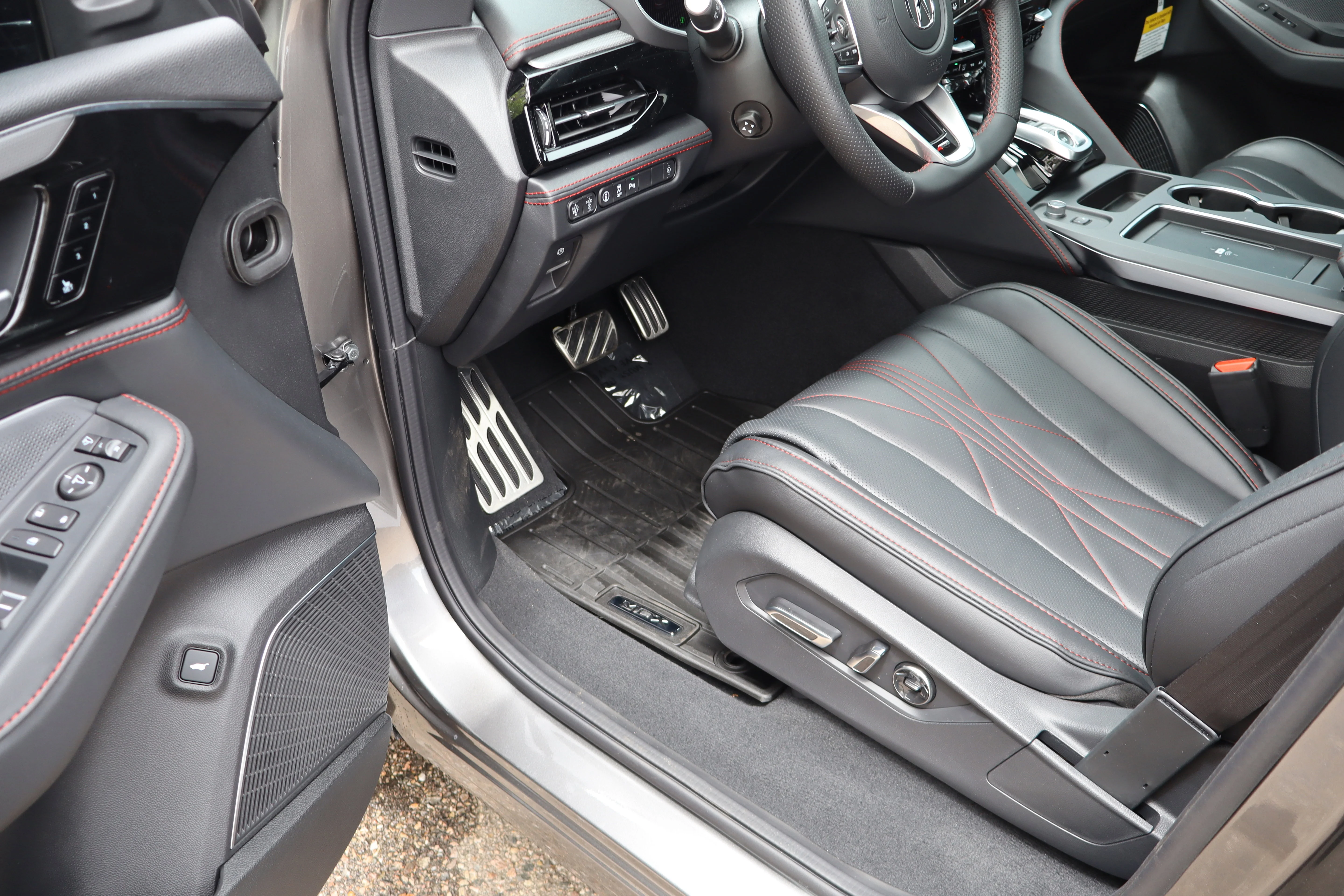 New 2026 Liquid Carbon Metallic Acura w/A-Spec Advance Package image 23