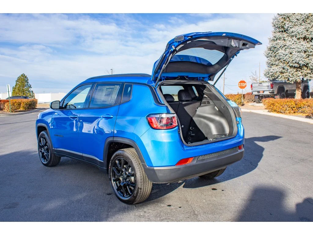 2026 Jeep Compass Altitude - Photo 9