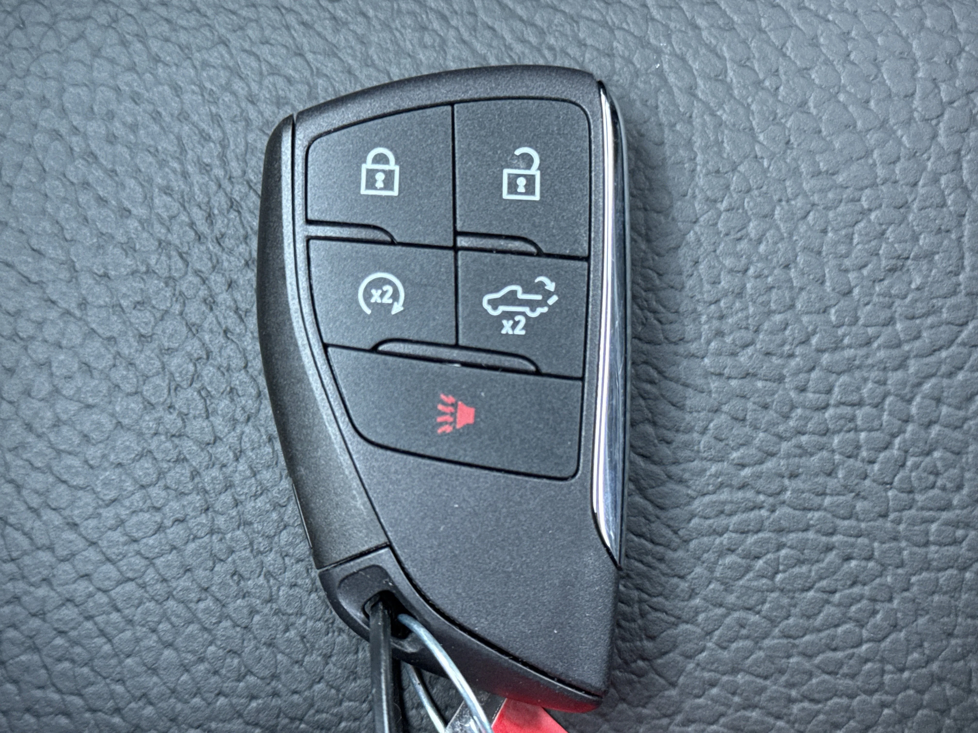2026 GMC Sierra 2500HD Denali - Photo 29