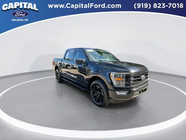 Used 2023 Black Ford XLT image 2