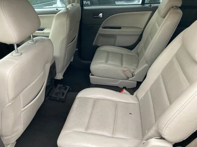 Used 2008 Gray Ford SEL image 5