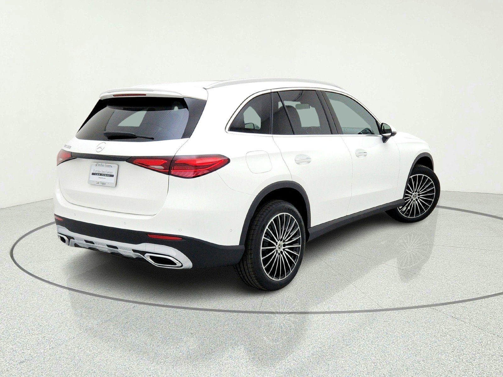 New 2026 Polar White Mercedes-Benz GLC 300 SUV image 30