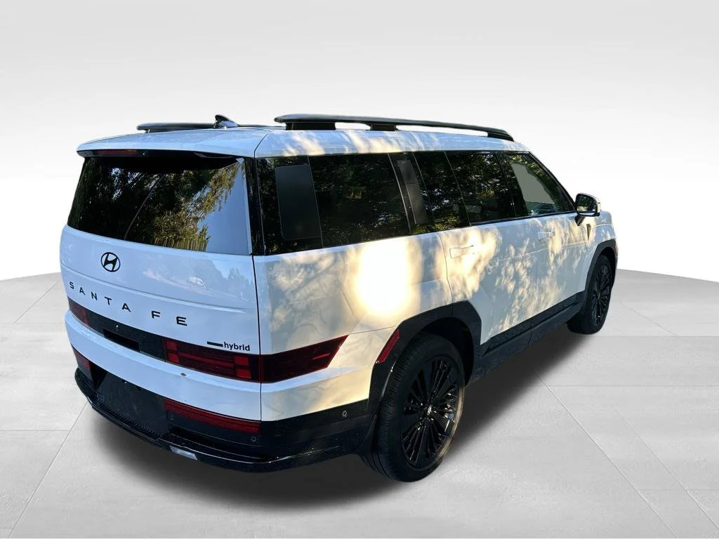 Used 2024 White Hyundai Calligraphy image 5