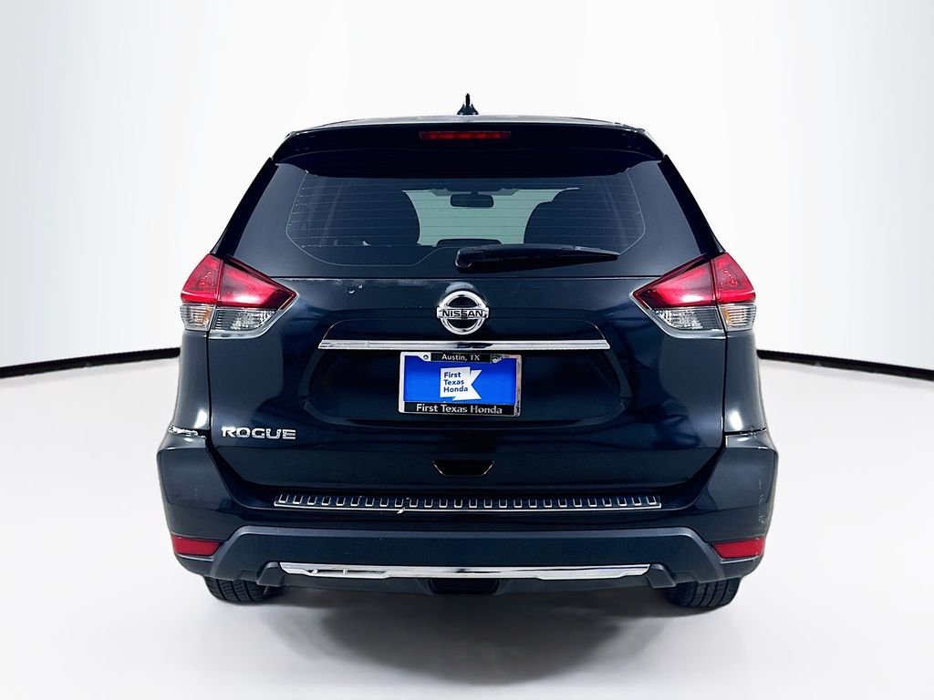 Used 2018 Magnetic Black Nissan S image 7