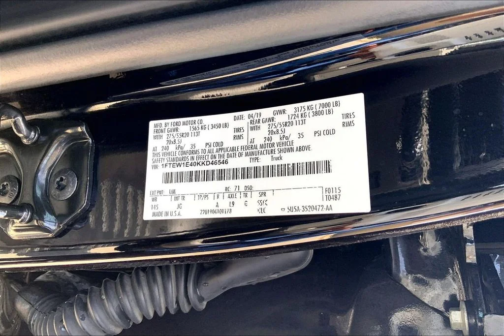 Used 2019 Black Ford XL image 29