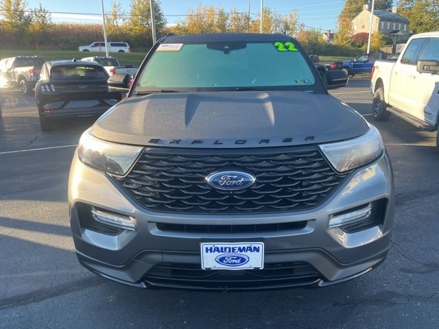2022 Ford Explorer ST-LINE - Photo 2