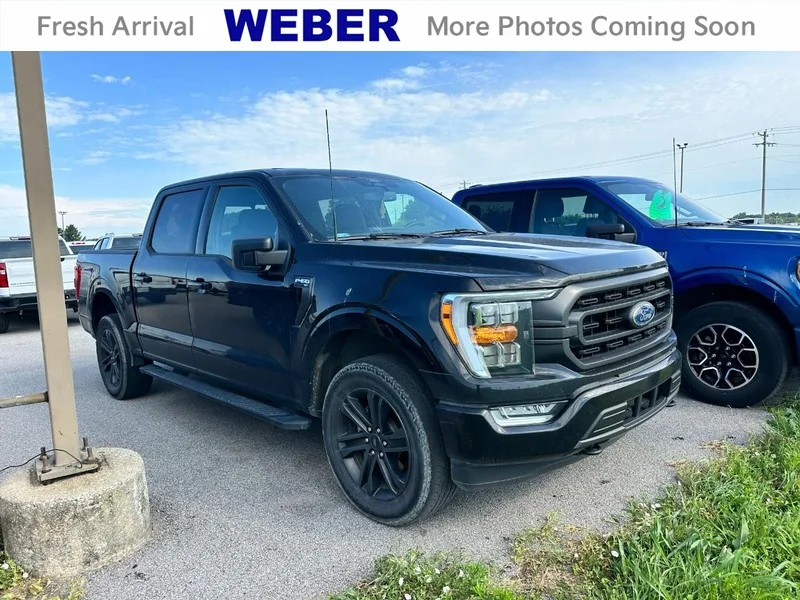 Used 2022 Black Metallic Ford XLT 4WD SuperCrew 5.5