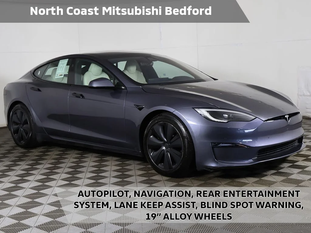 2022 Tesla Model S -'s photo