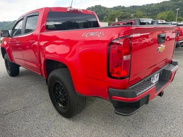 Used 2018 Red Chevrolet LT image 4