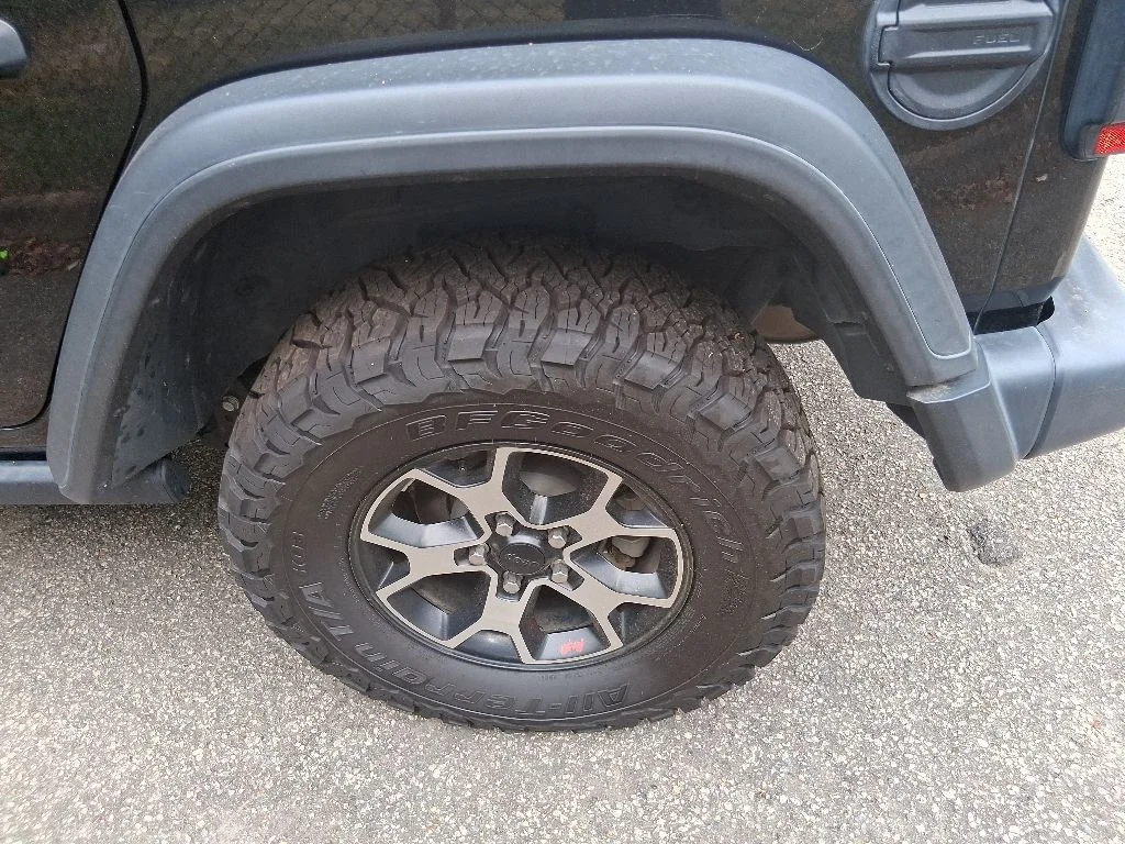 Used 2021 Black Jeep Unlimited Rubicon image 9