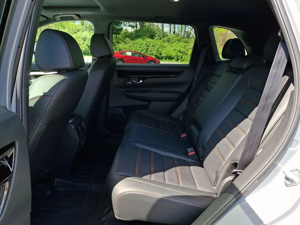 Used 2025 Gray Honda Sport Touring image 9