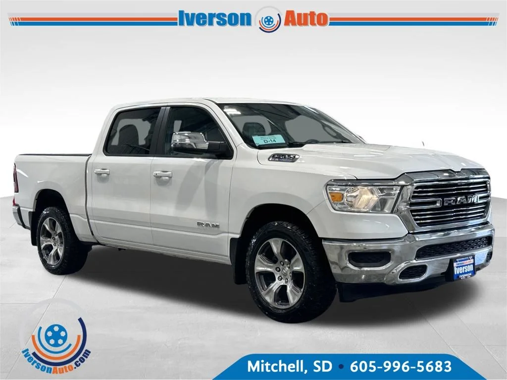 2024 RAM 1500 Laramie 4x4 Crew Cab 5'7's photo