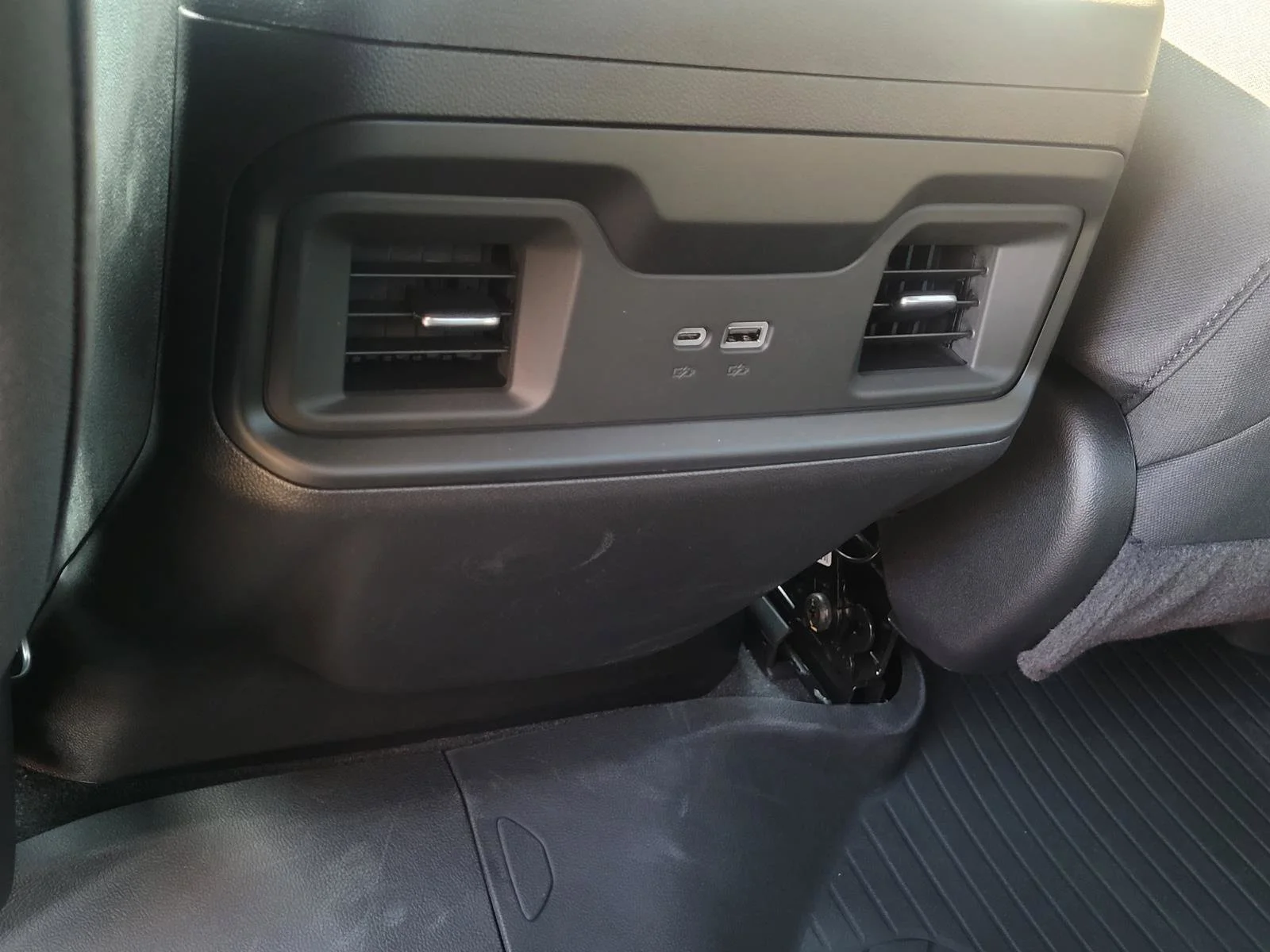 2026 Chevrolet Silverado 1500 LT Trail Boss - Photo 11