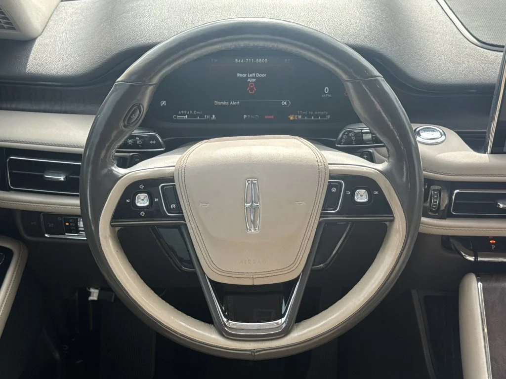 Used 2022 Brown Lincoln Reserve image 26