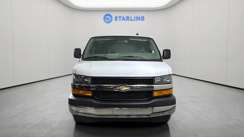 Used 2024 Summit White Chevrolet WT image 11