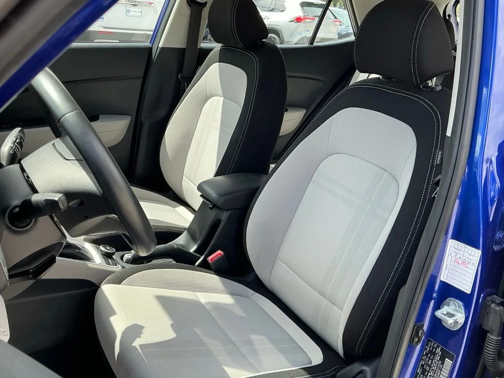 Used 2025 Blue Hyundai SEL image 26