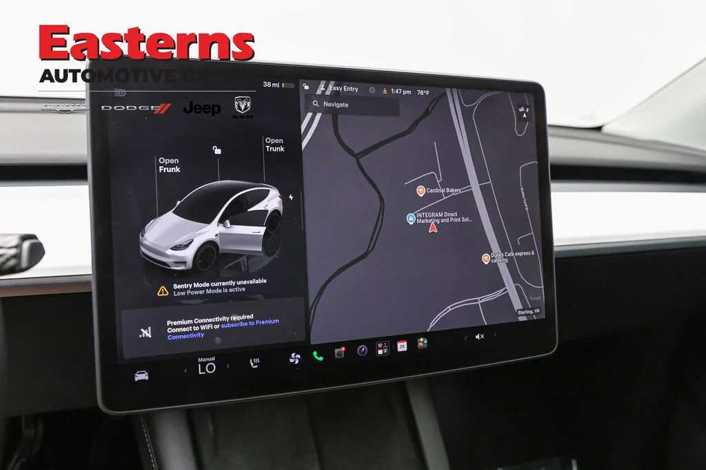 Used 2022  Tesla Performance image 14