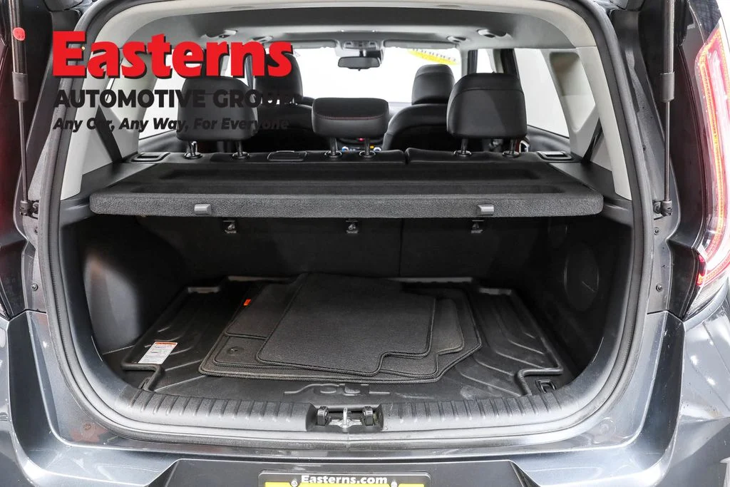 Used 2024  Kia GT-Line image 9