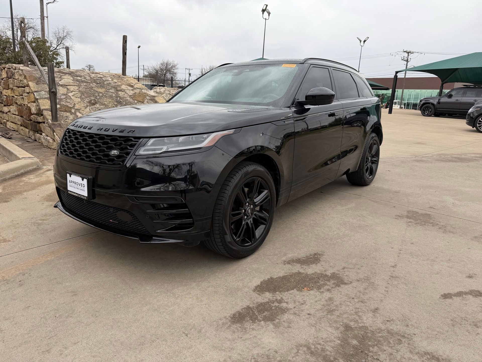 2023 Land Rover Range Rover Velar R-Dynamic S's photo