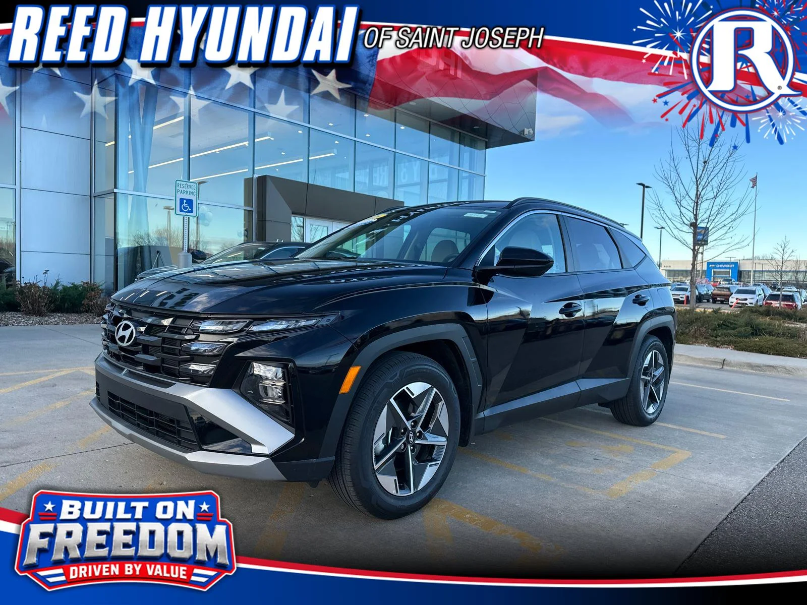 New 2025 Phantom Black Hyundai SEL image 1