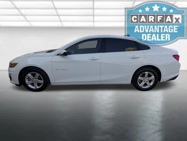Used 2025 Summit White Chevrolet LS image 25