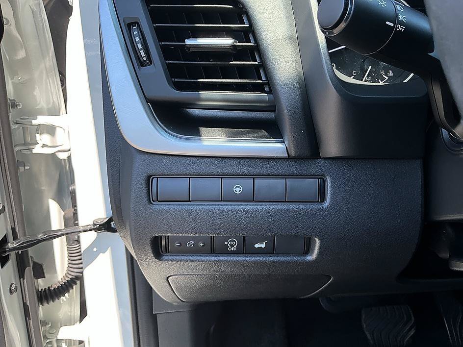 Used 2023 Gun Metallic Nissan SV image 3