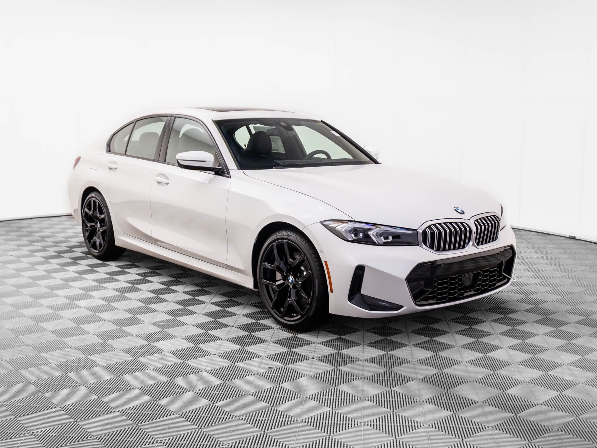 New 2026 Mineral White Metallic BMW 330i xDrive image 8