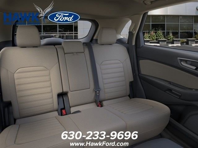 New 2024 Agate Black Metallic Ford SE image 11