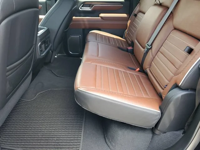 Used 2026 Onyx Black GMC Denali Ultimate image 22