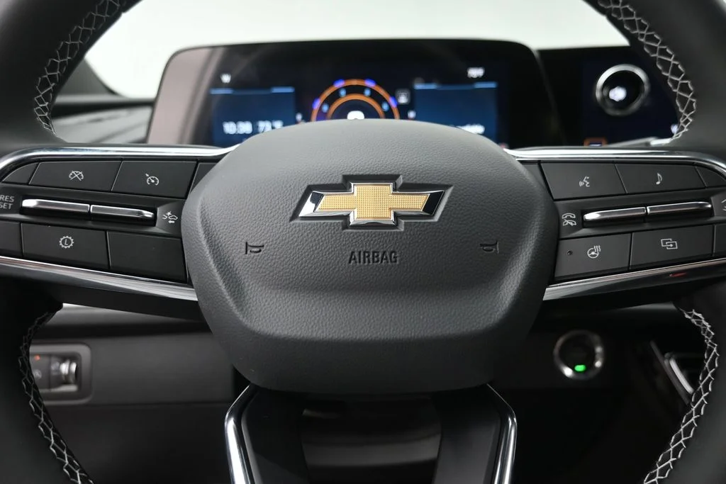 New 2026 White Chevrolet LT image 19