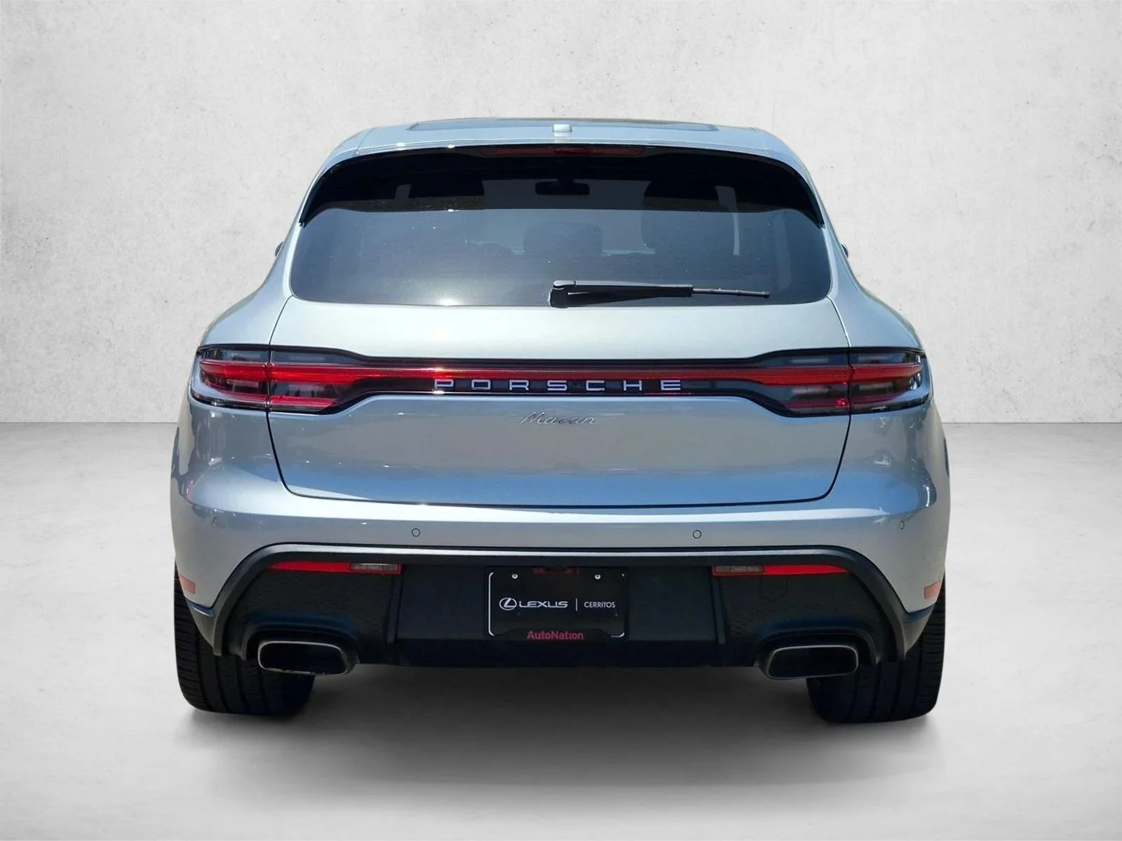 Used 2023 Dolomite Silver Metallic Porsche  image 6