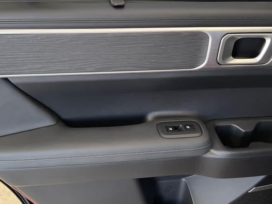 New 2026 Ecotronic Gray Hyundai Limited AWD image 28