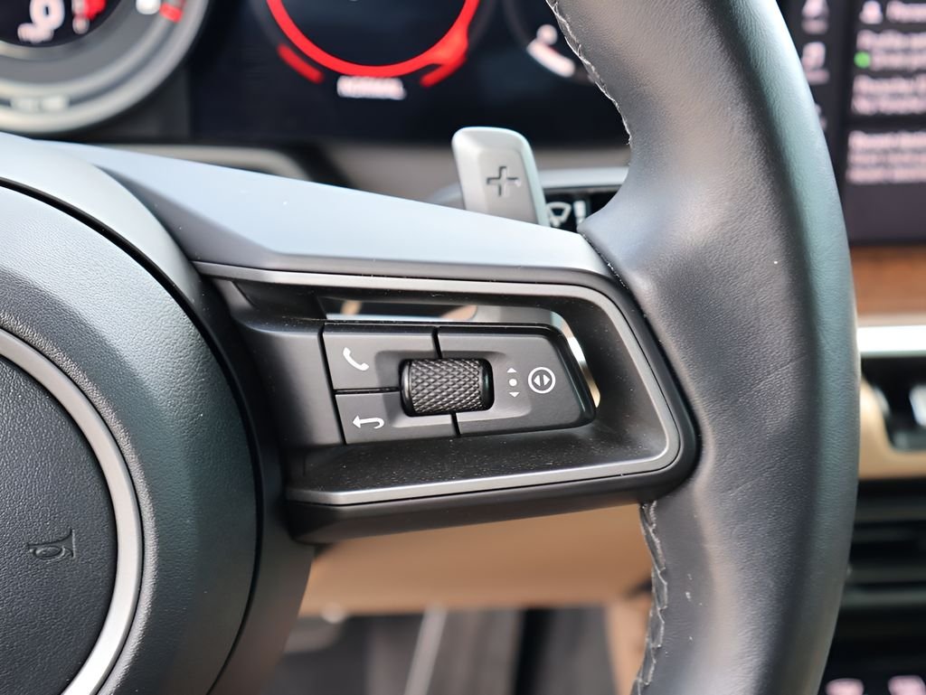 Used 2020 White Porsche Carrera S image 29