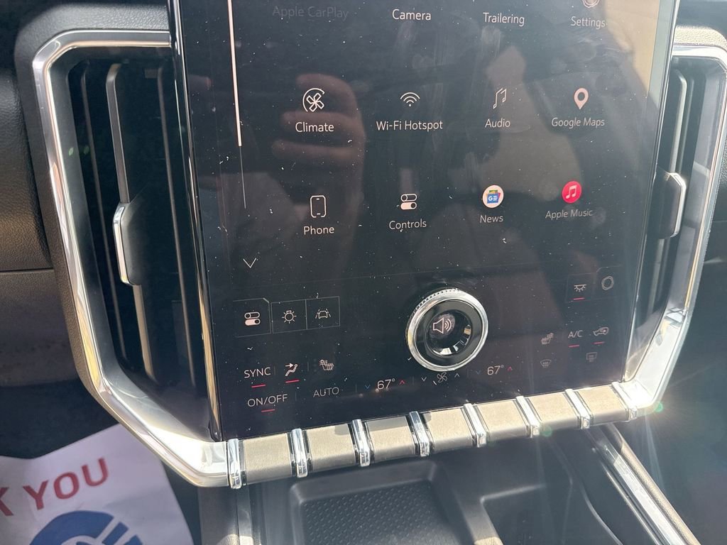 Used 2026 Crystal Metallic GMC Elevation image 19