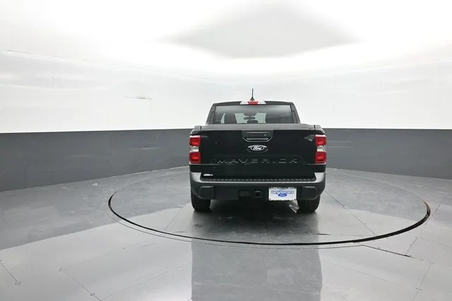 New 2026 Shadow Black Ford XLT image 6
