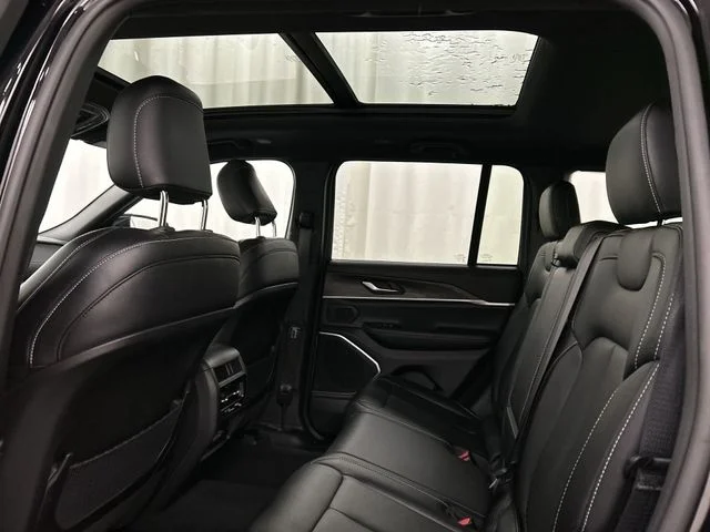 Used 2024 Black Jeep 4xe image 26