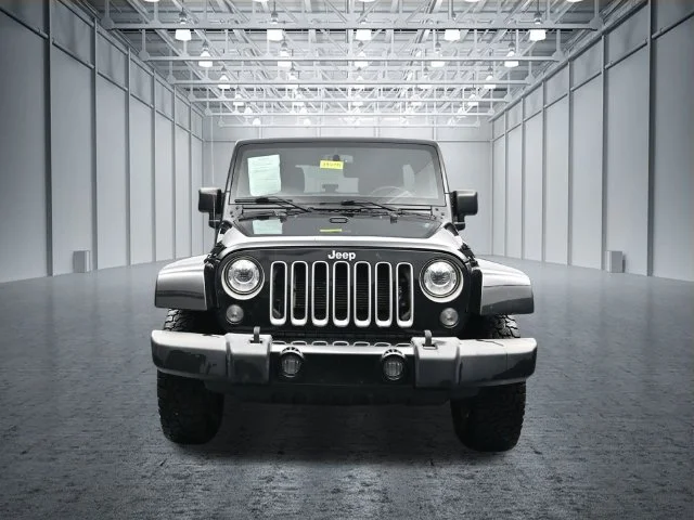 Used 2017 Black Jeep Unlimited Sahara image 8